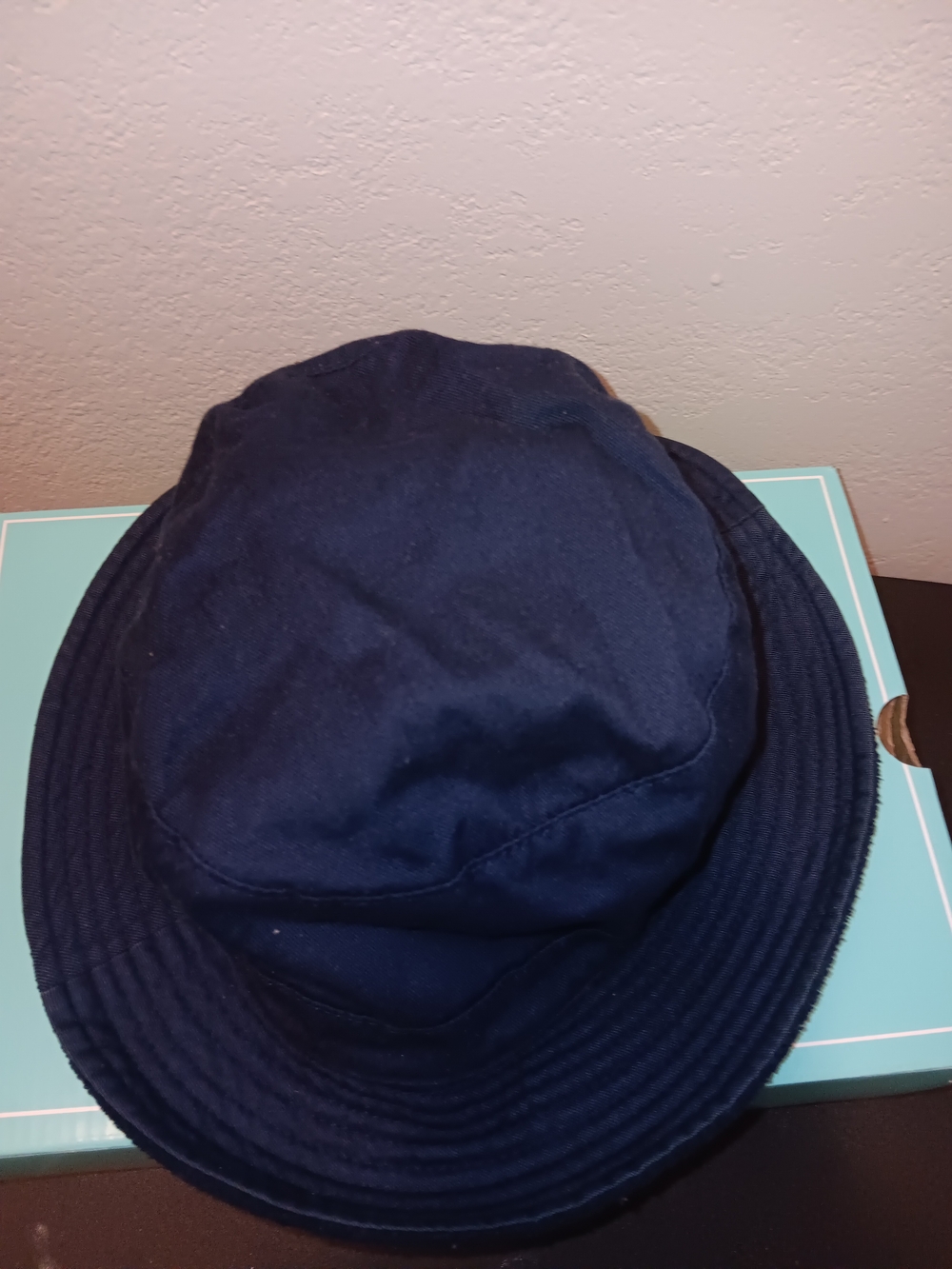 Chic Vintage Bucket Hat.